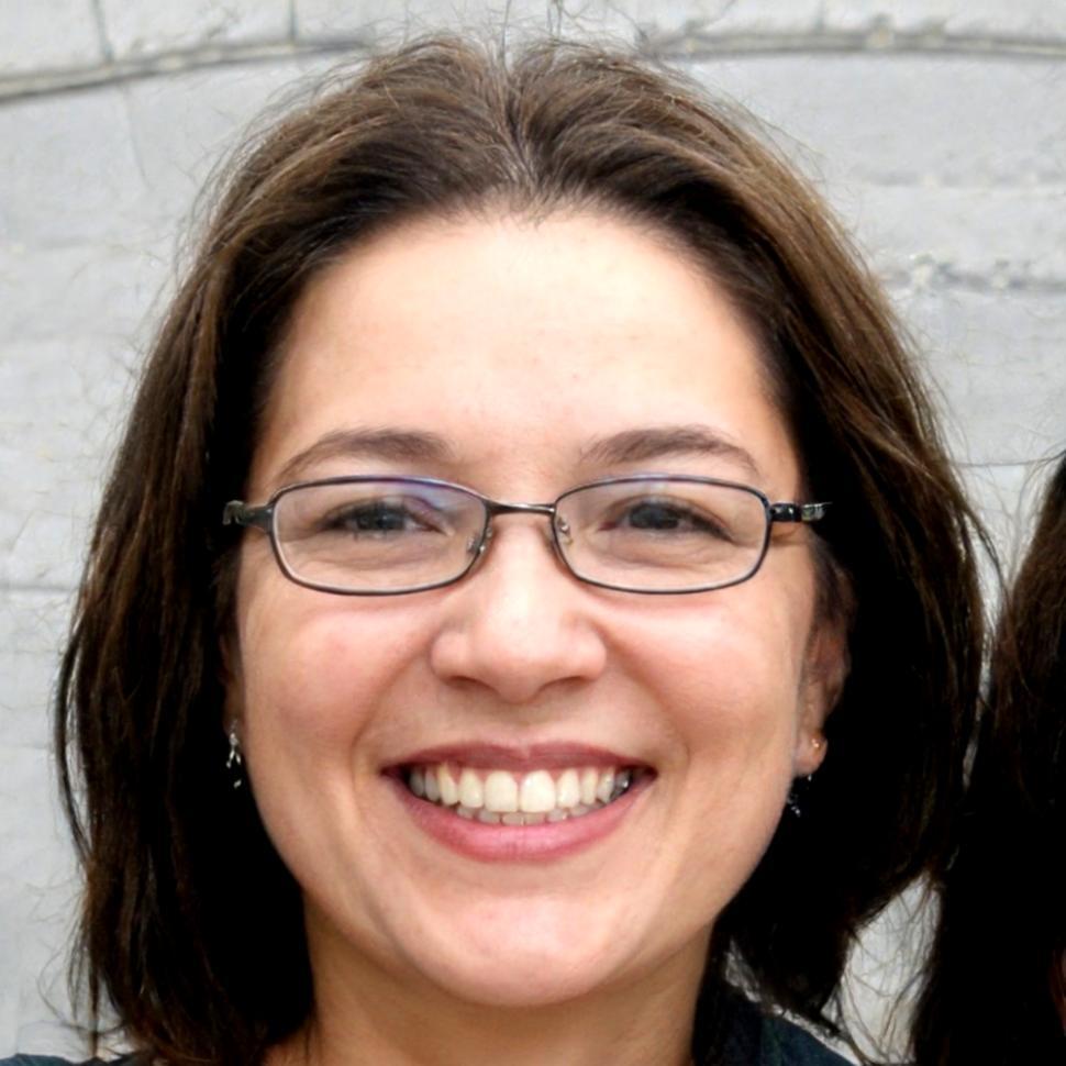 Sorcha Ó'Murchú, Senior Instructor at thelocalstory